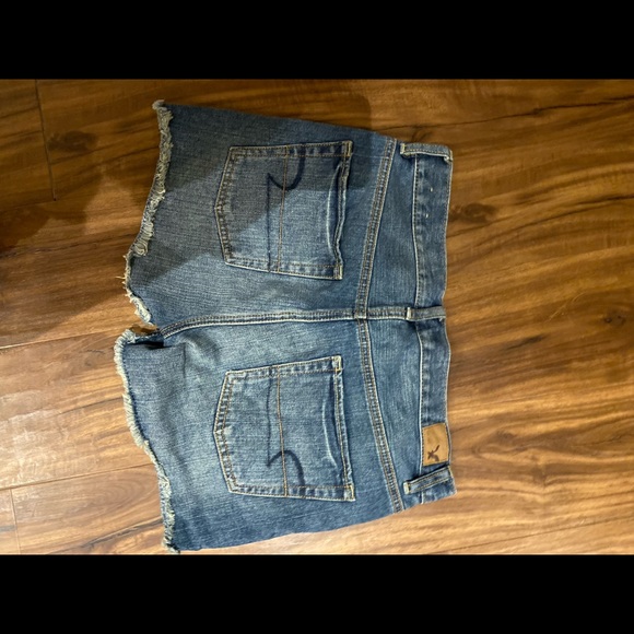 American Eagle Jean Shorts - Picture 2 of 3